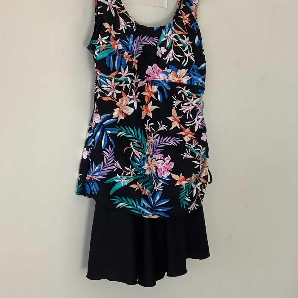 Active Control Technology 1pc Floral Swim dress Dress Built in Padded Bra Bikini